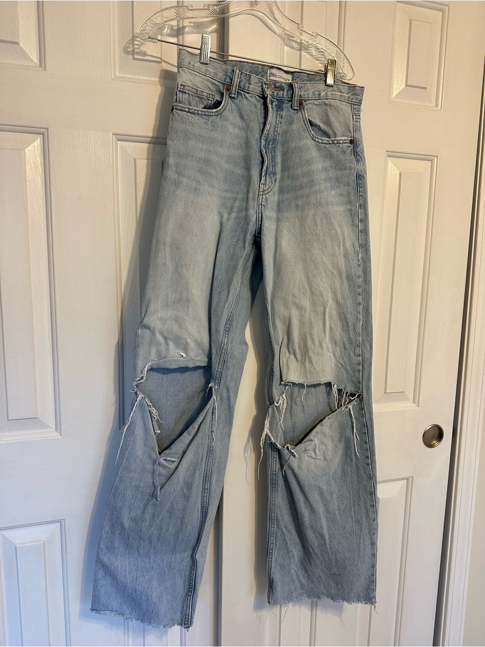 ZARA Light Wash Distressed Jeans